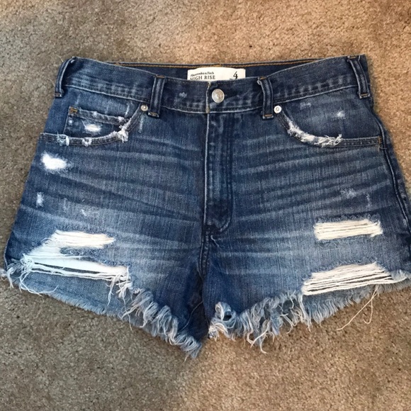 Abercrombie & Fitch Pants - Abercrombie & Fitch High Rise Shorts